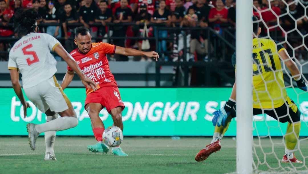 Laga Kualifikasi Liga Champions Asia antara Bali United vs PSM Makassar. (Foto: Instagram@baliunitedfc) Copyright: © Instagram@baliunitedfc