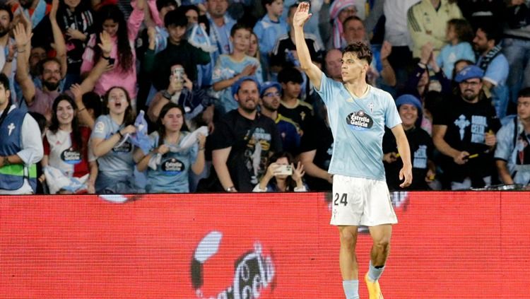 Pemain Celta Vigo, Gabri Veiga, usai mencetak dua gol ke gawang Barcelona. (Foto: REUTERS/Miguel Vidal) Copyright: © REUTERS/Miguel Vidal