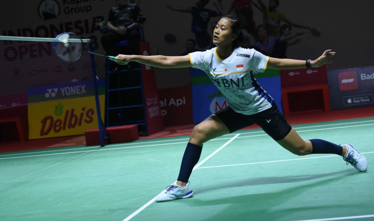 Tunggal putri Indonesia, Putri Kusuma Wardani saat melawan tunggal putri USA, Iris Wangpada babak pertama Indonesia Open 2023 di Istora Senayan, Selasa (13/06/23). Foto: Herry Ibrahim/INDOSPORT Copyright: © Herry Ibrahim/INDOSPORT