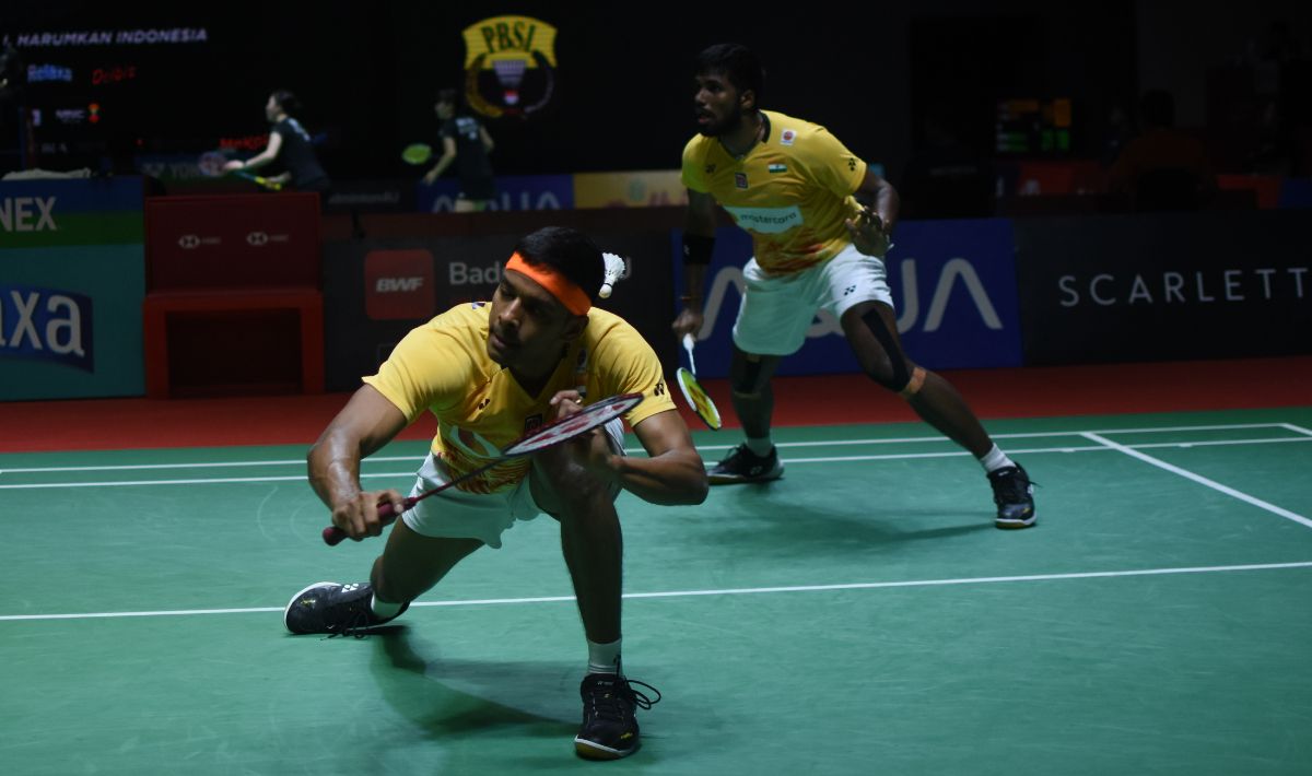 Ganda putra India, Satwiksairaj Rankireddy/Chirag Shetty mengalahkan pasangan Indonesia, Fajar Alfian/Muhammad Rian Ardianto pada babak 16 besar Indonesia Open 2023 di Istora Senayan, Kamis (15/06/23). Foto: Herry Ibrahim/INDOSPORT Copyright: © Herry Ibrahim/INDOSPORT