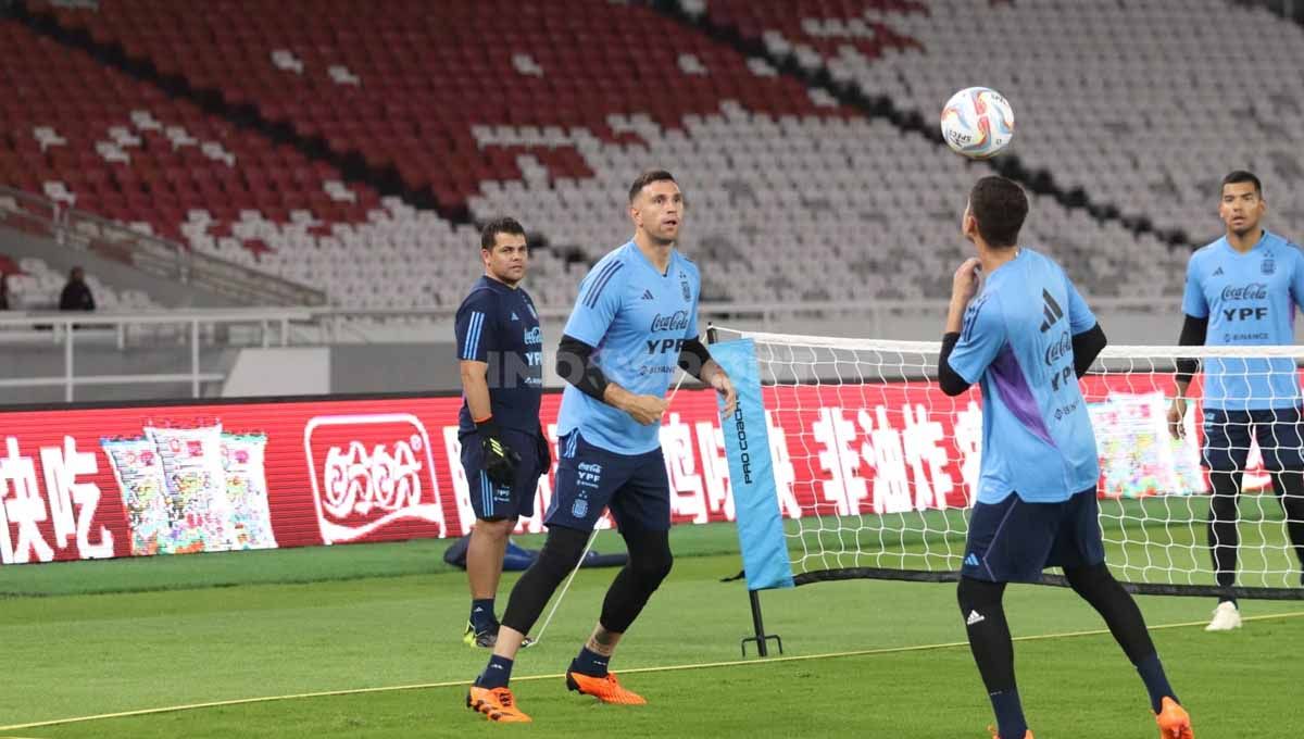 Official Training Timnas Argentina jelang FIFA Matchday melawan Timnas Indonesia di stadion GBK, Minggu (18/06/23). Copyright: © Herry Ibrahim/INDOSPORT