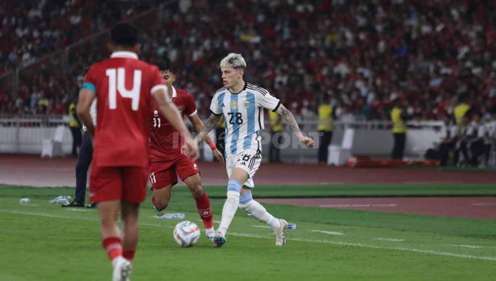 Laga Timnas Indonesia vs Argentina di Stadion Gelora Bung Karno (GBK), Senin (19/06/23). (Foto: Herry Ibrahim/INDOSPORT) Copyright: © Herry Ibrahim/INDOSPORT