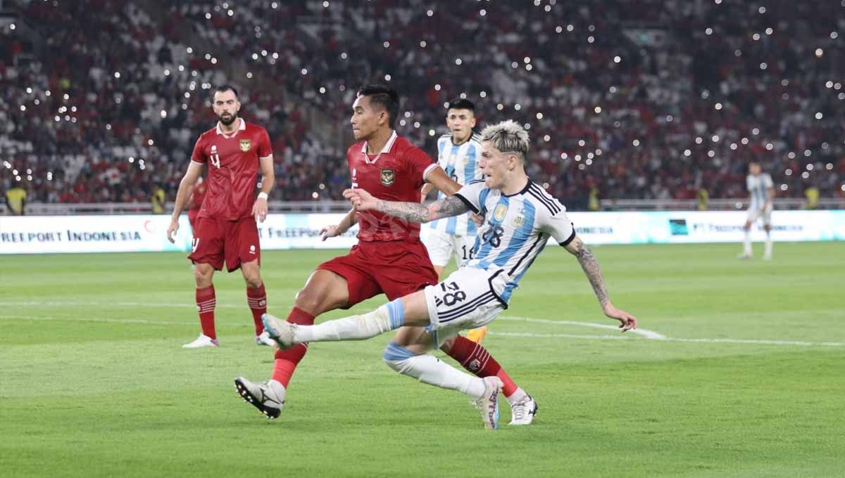 Pertandingan antara Timnas Indonesia vs Argentina dalam laga FIFA matchday di Stadion Gelora Bung Karno (GBK), Senin (19/06/23). Copyright: © Herry Ibrahim/INDOSPORT