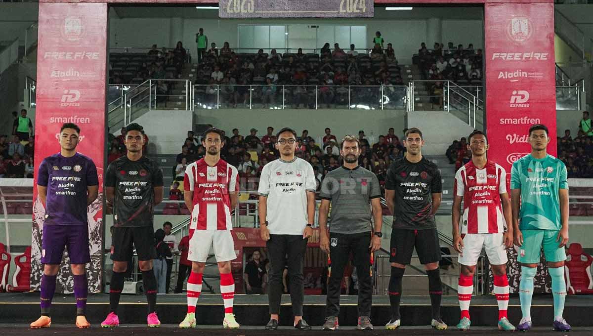 Seragam baru Persis Solo musim 2023-2024. (Foto: MO Persis Solo) Copyright: © MO Persis Solo