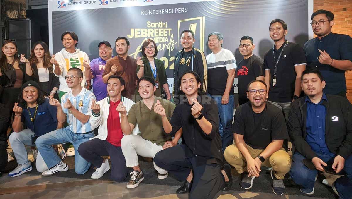 Konferensi Pers Jelang Perhelatan Santini JebreeetMedia Awards 2023, Senin (26/06/23), di Senayan Park, Jakarta. (Foto: Ammara Marthiara/INDOSPORT) Copyright: © Ammara Marthiara/INDOSPORT