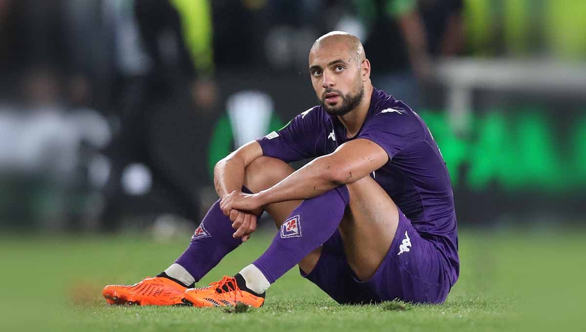 Sofyan Amrabat, pemain Fiorentina yang diburu Manchester United. (Foto: REUTERS/Eva Korinkova) Copyright: © REUTERS/Eva Korinkova