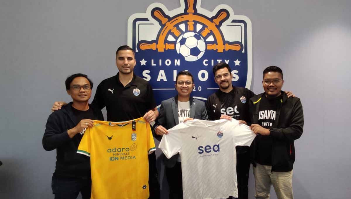 Nusantara FC yang berkolaborasi dengan dua tim asal singapura jelang tampil di Liga 2 2023-2024. (Foto: Nusantara FC) Copyright: © Nusantara FC