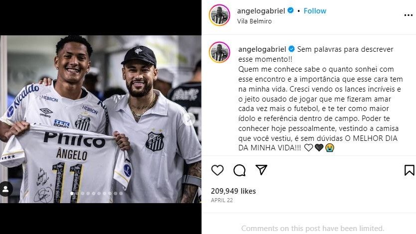 Chelsea bakal segera meresmikan bintang muda dari Santos, Angelo Gabriel, yang disebut sebagai The Next Neymar pada bursa transfer 2023. Copyright: © Instagram @angelogabriel