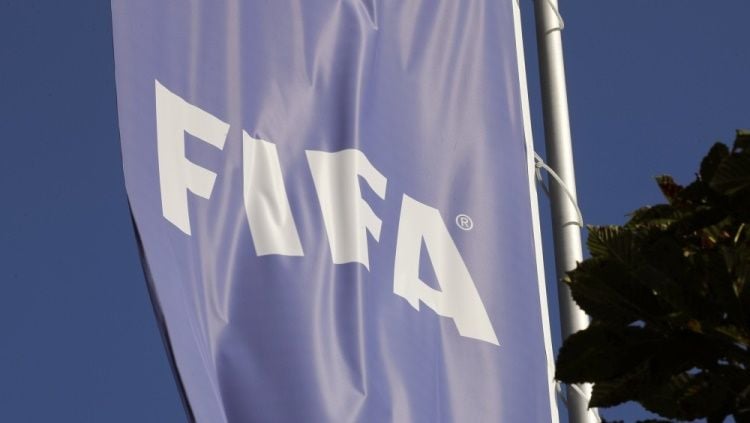 Ilustrasi, logo FIFA. Foto: REUTERS/Arnd Wiegmann. Copyright: © REUTERS/Arnd Wiegmann