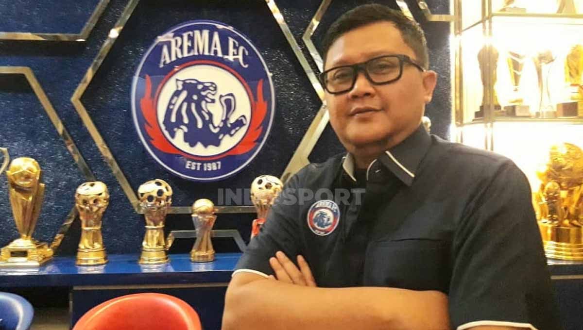 Manajer Arema FC Store, Tjiptadi Purnomo. Copyright: © Ian Setiawan/INDOSPORT