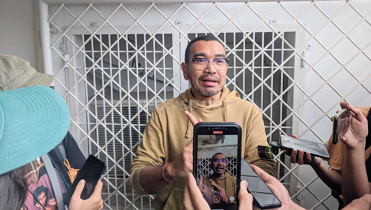 Exco PSSI, Arya Sinulingga, saat menghadiri agenda latihan dan seleksi tim Garuda Select di Stadion Madya, GBK Senayan, Jakarta, Kamis, (06/07/23). Copyright: © Ammara Marthiara/INDOSPORT