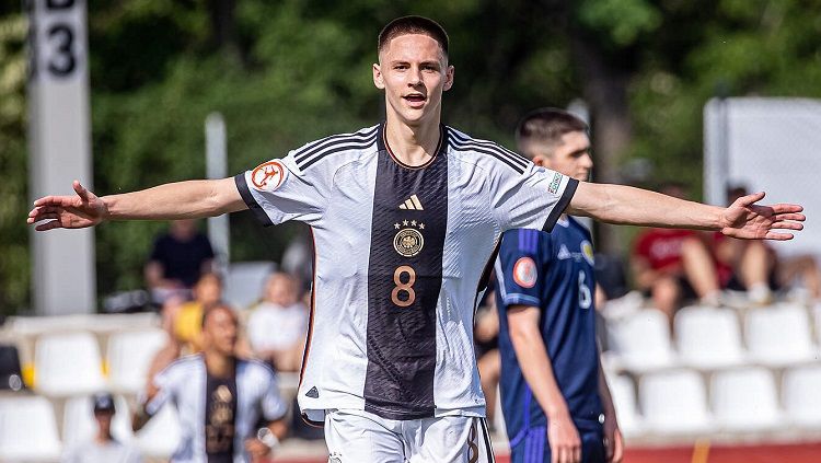 Wonderkid Hertha Berlin, Bence Dardai diincar AC Milan pada bursa transfer 2023. Copyright: © DFB