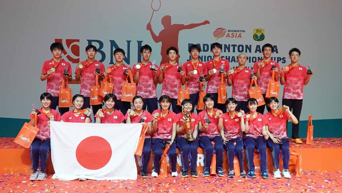 Podium Tim Jepang di Badminton Asia Junior Championships 2023. (Foto: PBSI) Copyright: © PBSI