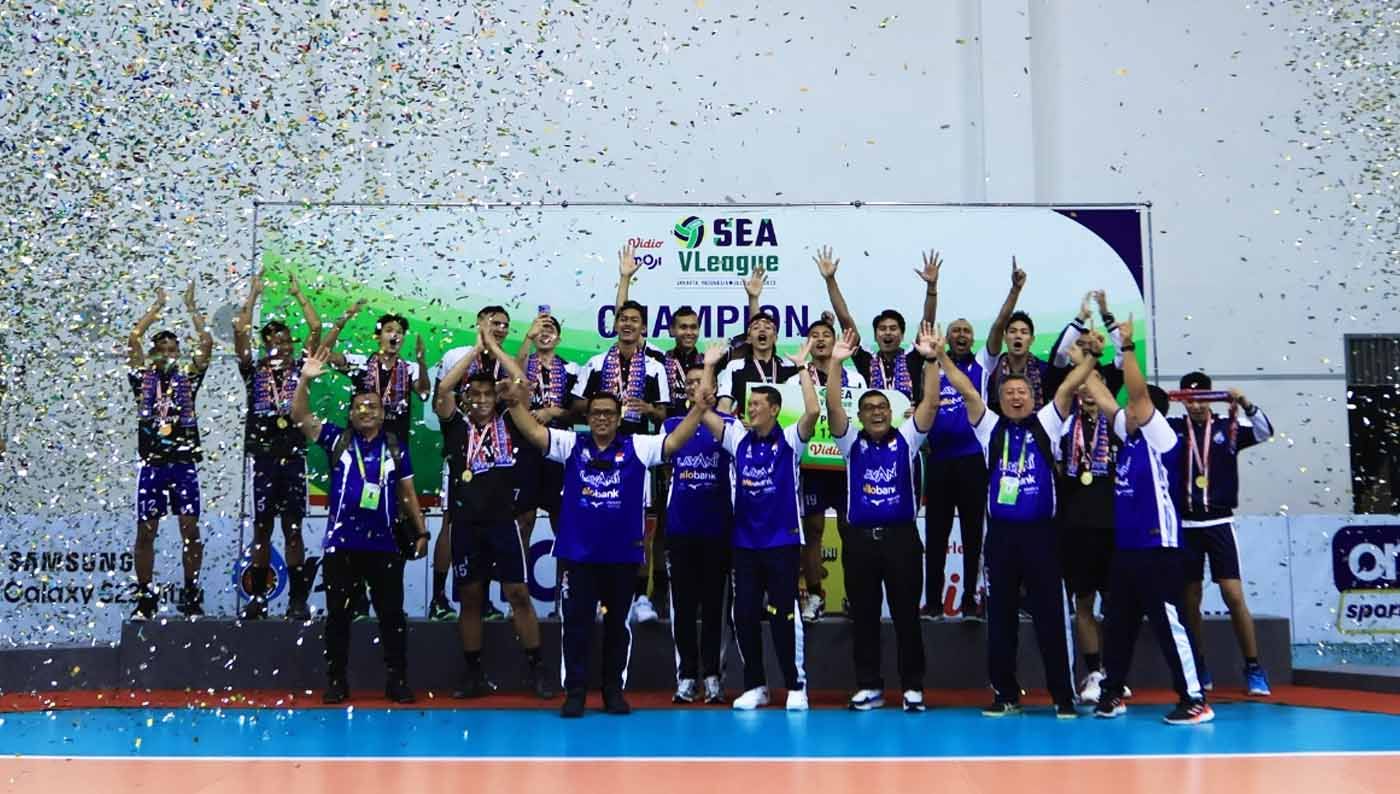 Timnas voli putra Indonesia sukses menjadi kampiun di ajang turnamen bola voli se-asia tenggara yakni SEA V League 2023. Copyright: © PBVSI