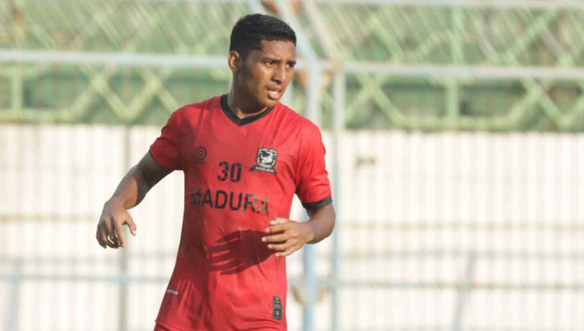 Pemain Madura United, Salim Tuharea dipanggil Timnas Indonesia U-23. (Foto: MO Madura United) Copyright: © MO Madura United