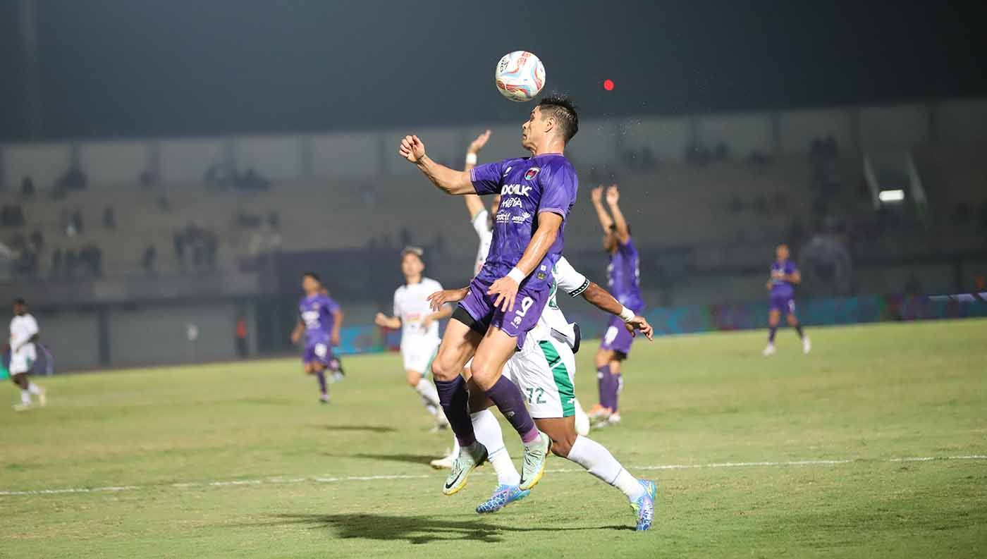Pertandingan antara Persita Tangerang vs PSS Sleman pada pekan kesembilan laga Liga 1 di Stadion Indomilk Arena (Tangerang), Jumat (18/08/23). (Foto: MO Persita Tangerang) Copyright: © MO Persita Tangerang