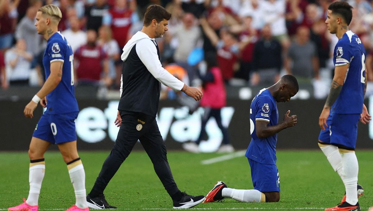 Pemain Chelsea, Mykhaylo Mudryk, cetak gol perdana saat melawan Fulham di Liga Inggris 2023-2024 namun setelahnya winger 22 tahun itu tertimpa kesialan baru. (Foto: Reuters/Matthew Childs) Copyright: © Reuters/Matthew Childs