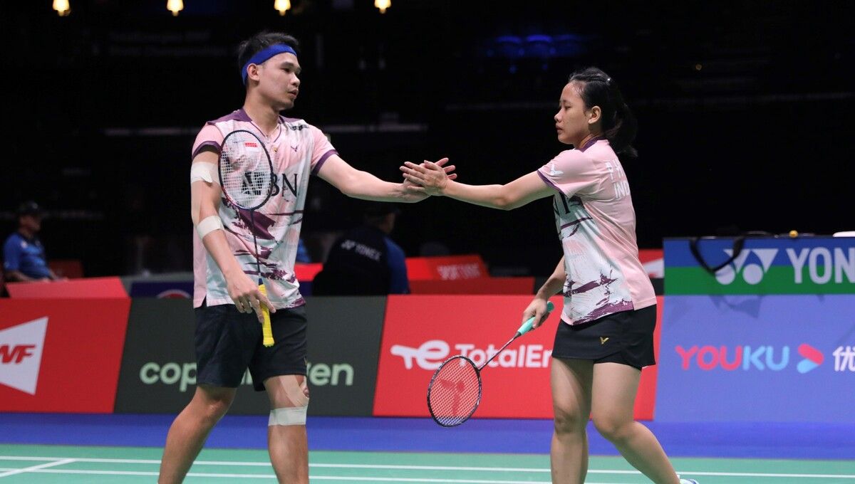 Rinov Rivaldy/Pitha Haningtyas Mentari membuat kagum Dewan BWF usai taklukkan titisan Yuta Watanabe/Arisa Higashino di Kejuaraan Dunia 2023. Copyright: © PBSI