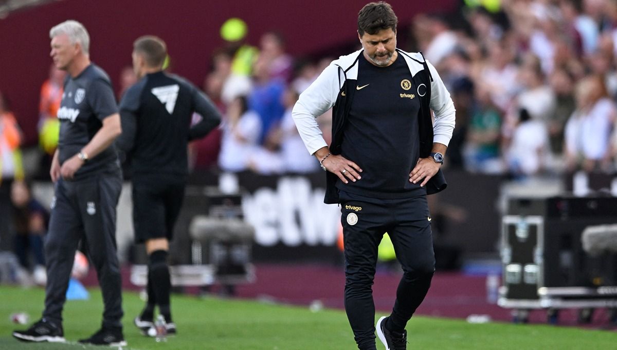 Thiago Silva dan Malo Gusto pantas diamuk Mauricio Pochettino seandainya dipecat raksasa Liga Inggris (Premier League), Chelsea. Copyright: © REUTERS/Tony Obrien