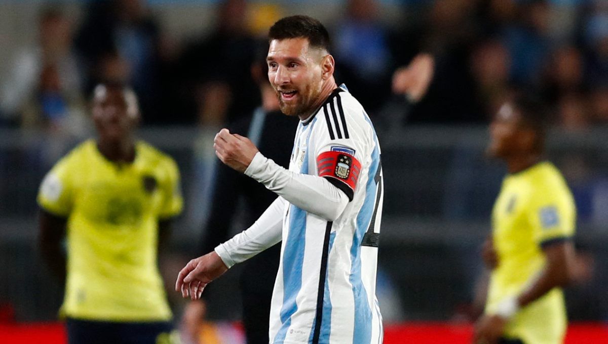 Kualifikasi Piala Dunia 2026 zona CONMEBOL antara Argentina vs Paraguay pada Jumat (13/10/23) ramai karena isu diludahinya kapten La Albiceleste, Lionel Messi. Copyright: © REUTERS