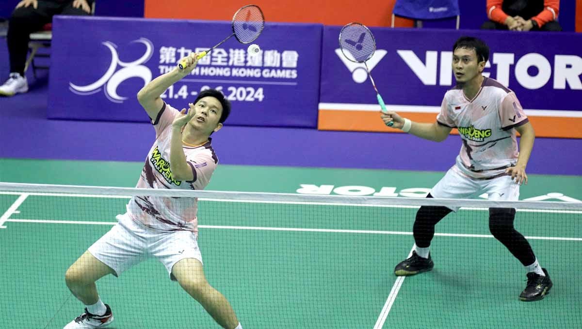 Berikut tersaji hasil pertandingan bulutangkis babak dua Hong Kong Open 2023 antara Mohammad Ahsan/Hendra Setiawan vs Chiu Hsiang Chieh/Yang Ming-Tse. Copyright: © PBSI