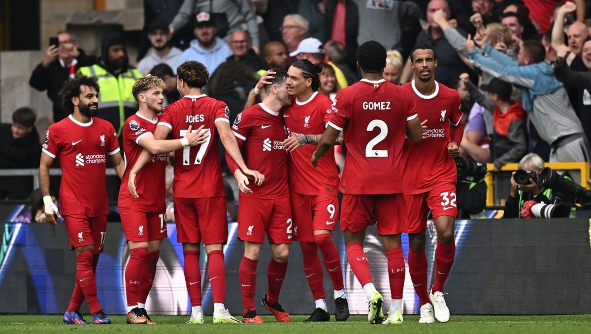 Menerawang starting XI Liverpool dengan tiga pemain tambahan pada bulan Januari. Foto: REUTERS/Dylan Martinez. Copyright: © REUTERS/Dylan Martinez