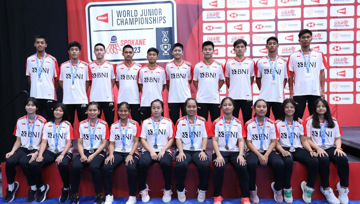 Skuat Bulutangkis Indonesia di podium Piala Suhandinata 2023 (Foto: PBSI) Copyright: © PP PBSI