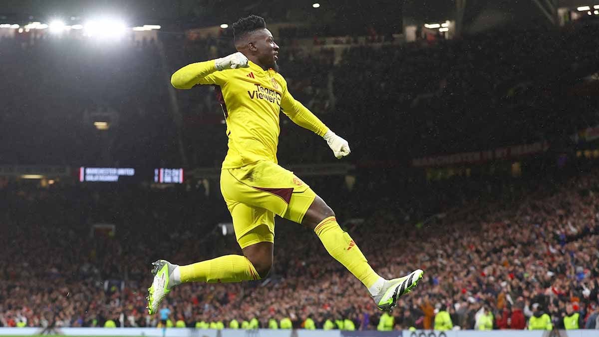 Andre Onana merupakan salah satu alasan Manchester United bisa mengalahkan Sheffield United. Foto: 	REUTERS/Carl Recine. Copyright: © REUTERS/Carl Recine