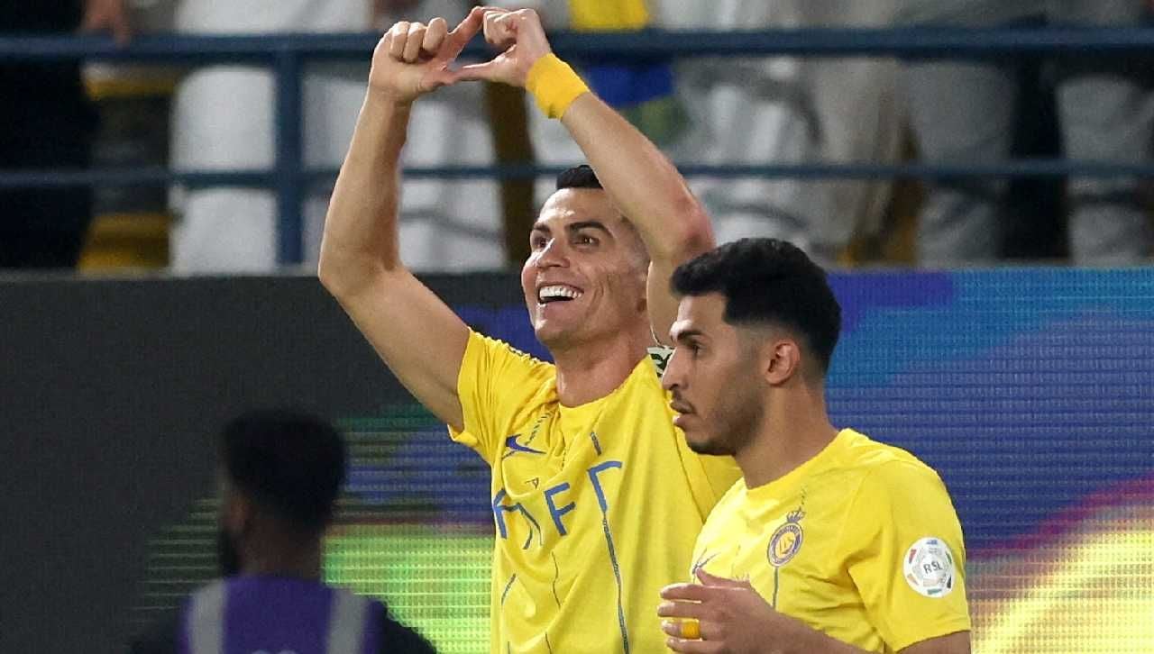 Menilik lima pemain dengan nilai pasar termahal di Liga Arab Saudi, di mana nama Cristiano Ronaldo justru tak masuk dalam daftar tersebut. Copyright: © REUTERS/Ahmed Yosri