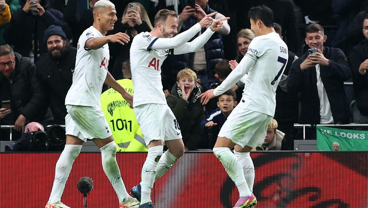 10 pekan berlalu di Liga Inggris (Premier League) 2023/2024, laju apik Tottenham Hotspur harus mulai dianggap serius oleh manajer Fantasy Premier League (FPL). (Foto: REUTERS/David Klein) Copyright: © REUTERS/David Klein