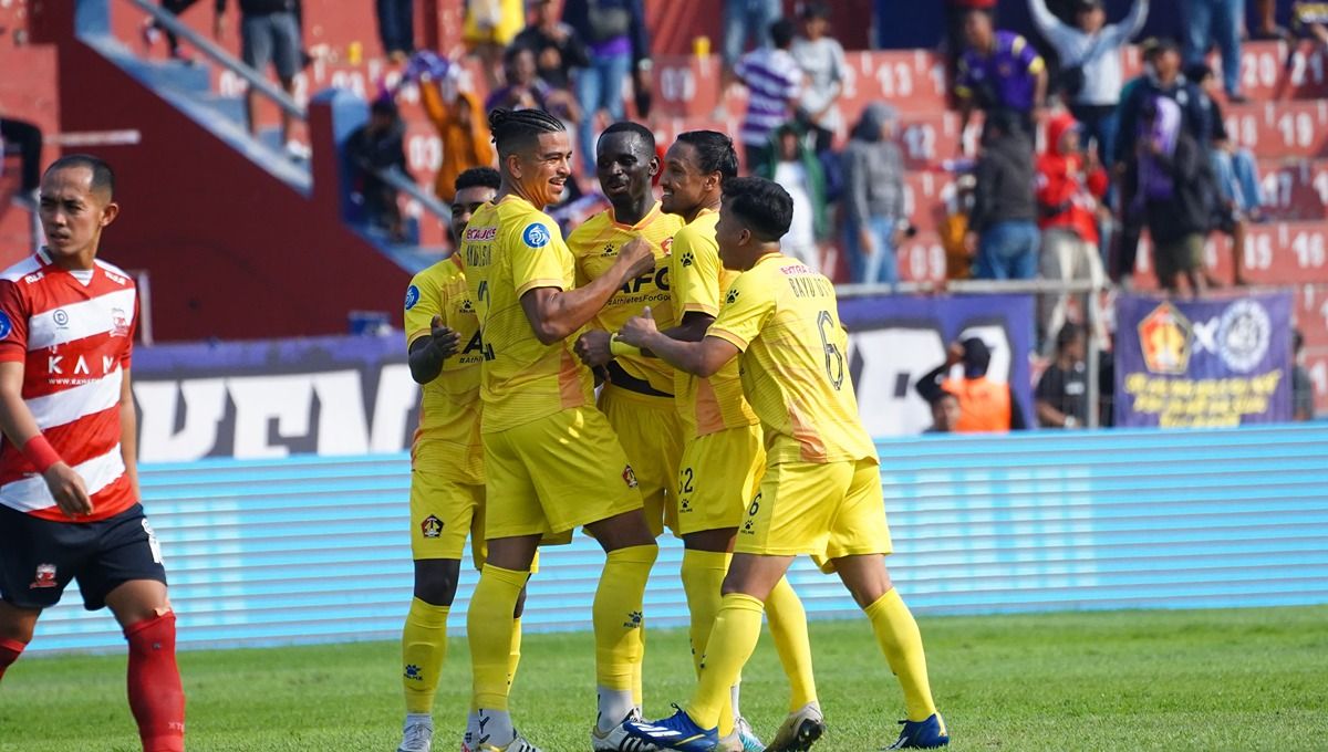 Persik Kediri sukses besar dalam mencapai target poin penuh saat menjamu Madura United pada pekan ke-19 Liga 1 2023/2024 di Stadion Brawijaya, Rabu (8/11/23). Copyright: © MO Persik Kediri