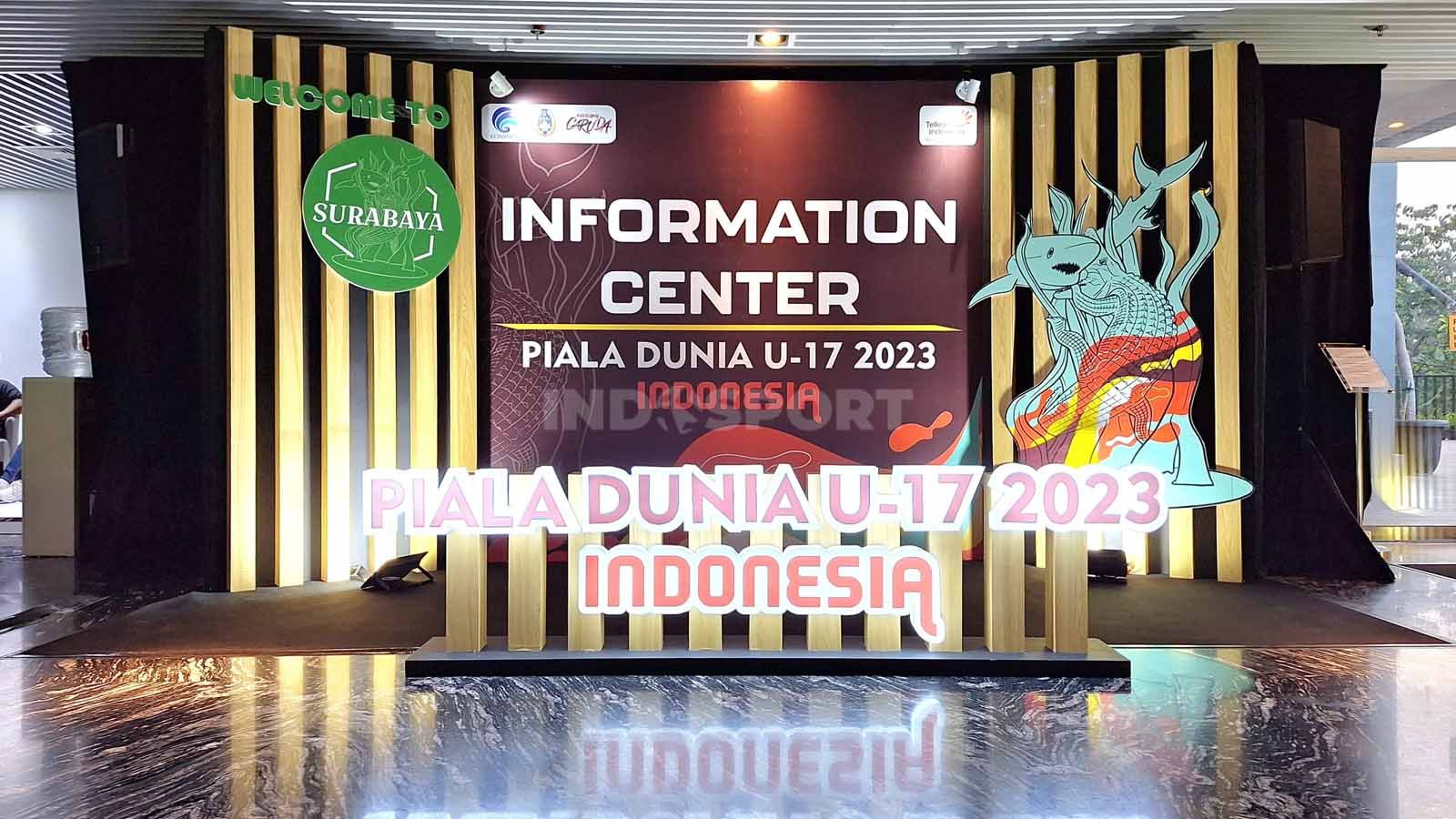Media Center Piala Dunia U17 difasilitasi Kominfo mempermudah kinerja awak media di Surabaya. (Foto: Ian Setiawan/INDOSPORT) Copyright: © Ian Setiawan/INDOSPORT