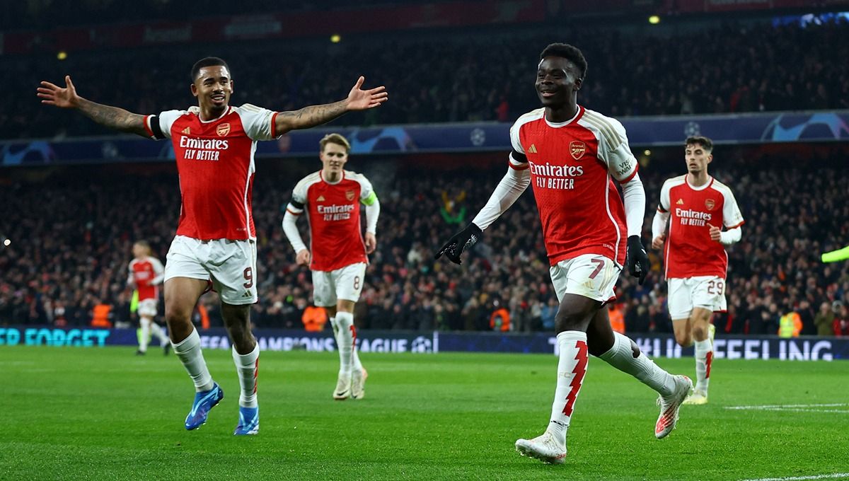 Selebrasi Gabriel Jesus dan Bukayo Saka di laga Liga Champions Arsenal vs Lens Copyright: © Reuters/Matthew Childs