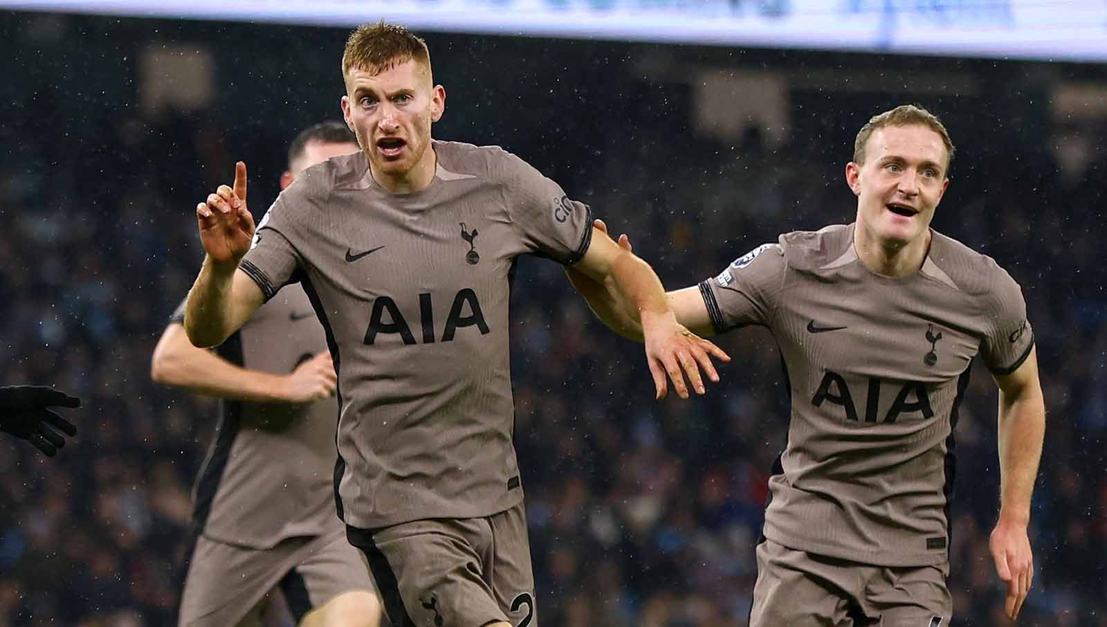Simak link live streaming Liga Inggris (Premier League) 2023/2024 antara Nottingham Forest vs Tottenham Hotspur, Sabtu (16/12/23) pukul 03.00 WIB. Copyright: © Reuters/Lee Smith