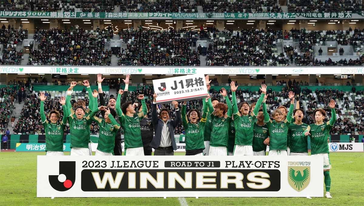 Tokyo Verdy promosi ke J1 League. (Foto: j.league) Copyright: © j.league