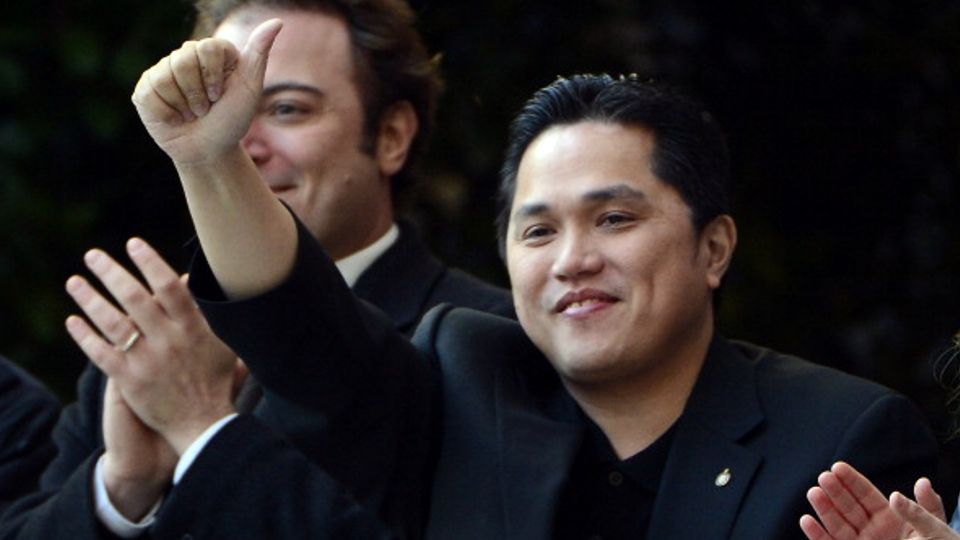 FOTO Putra Bungsu Erick Thohir Pamer Mobil Mewah INDOSPORT FOTO Putra Bungsu Erick Thohir Pamer Mobil Mewah INDOSPORT