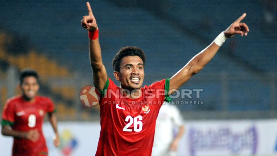 Alfin Tuasalamony selamatkan Timnas U-23 dari kekalahan. Copyright: &copy; Ratno Prasetyo/INDOSPORT