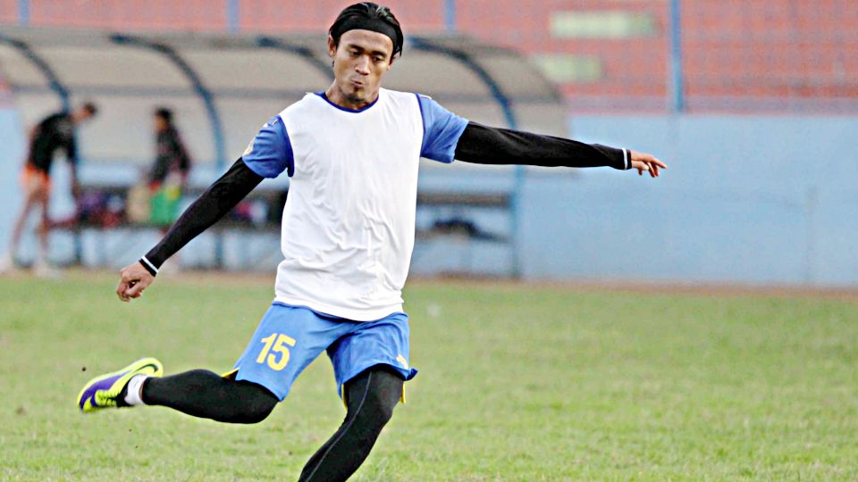 Sunarto (Arema Cronus) Copyright: &copy; Ardiyansyah/INDOSPORT