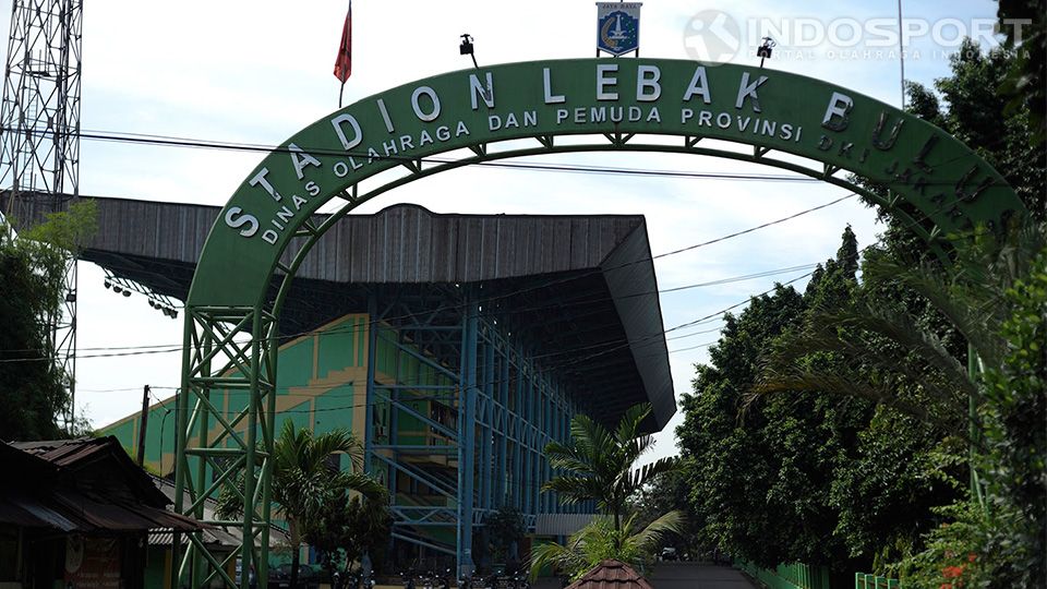 Pintu Utama Stadion Lebak Bulus, Jakarta selatan. Copyright: © Ratno Prasetyo/ INDOSPORT
