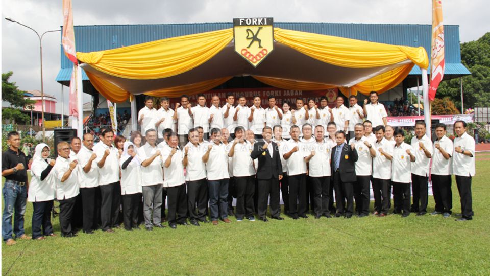 Pengurus Provinsi (Pengprov) Federasi Olahraga Karate-Do Indonesia (Forki) Jawa Barat periode 2014-2018. Copyright: © Ginanjar/INDOSPORT